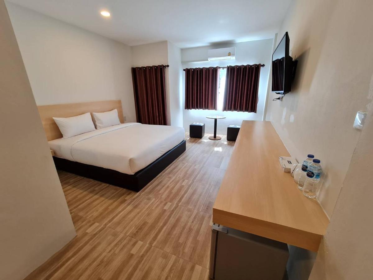 The Charlotte Smart Hotel Lop Buri 外观 照片