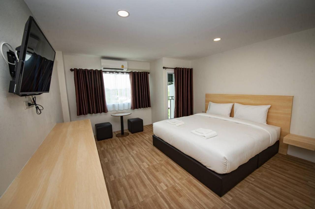 The Charlotte Smart Hotel Lop Buri 外观 照片
