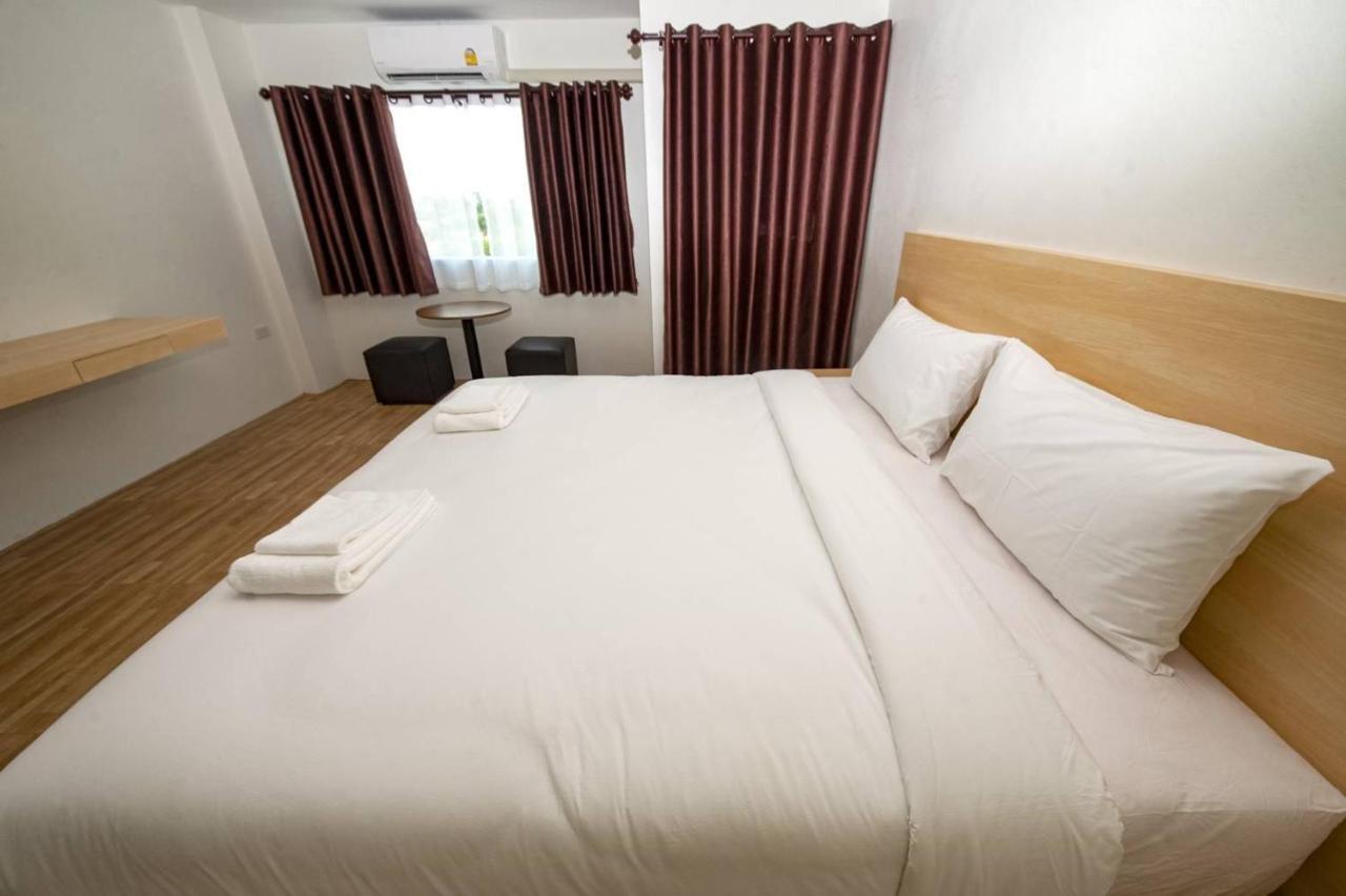 The Charlotte Smart Hotel Lop Buri 外观 照片