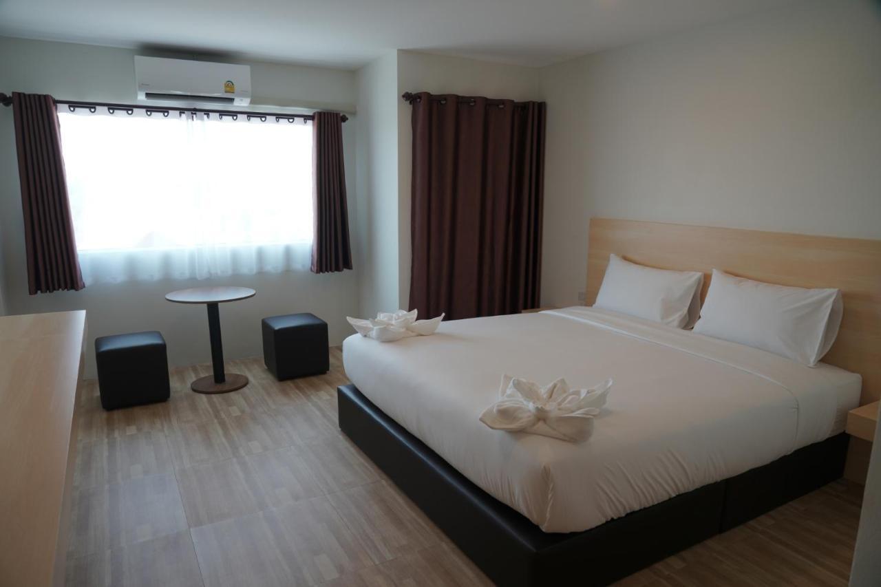 The Charlotte Smart Hotel Lop Buri 外观 照片