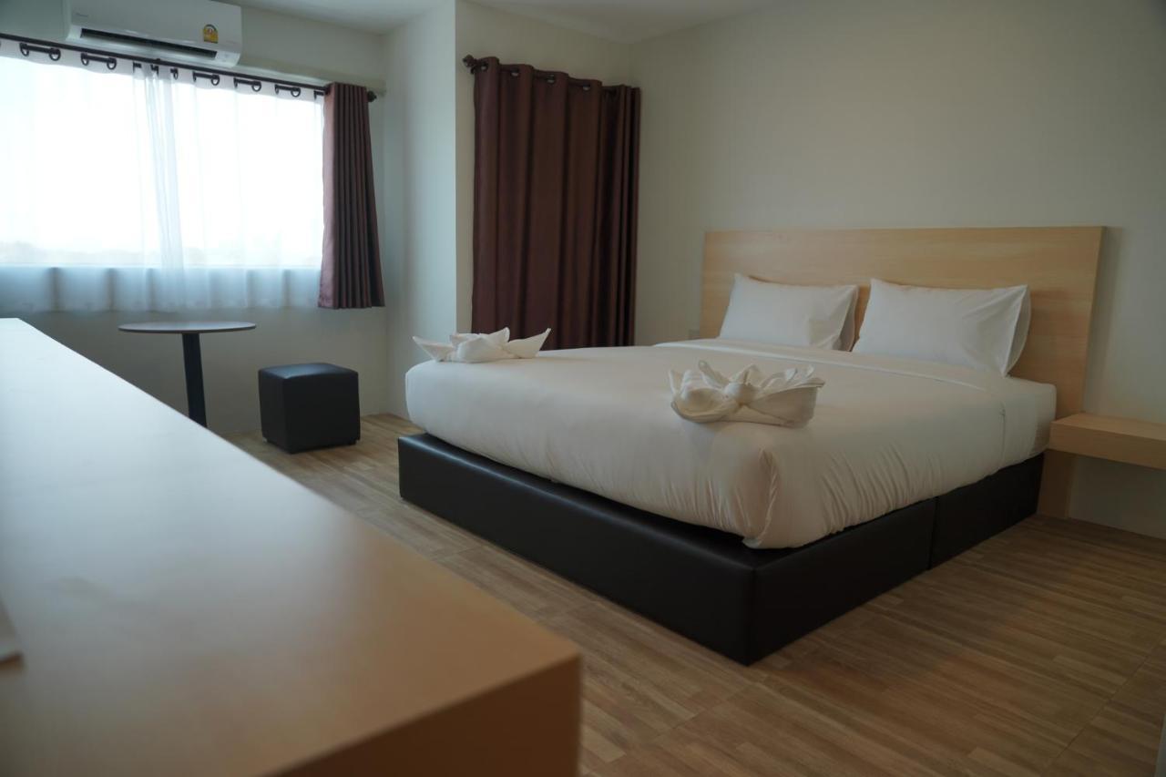 The Charlotte Smart Hotel Lop Buri 外观 照片