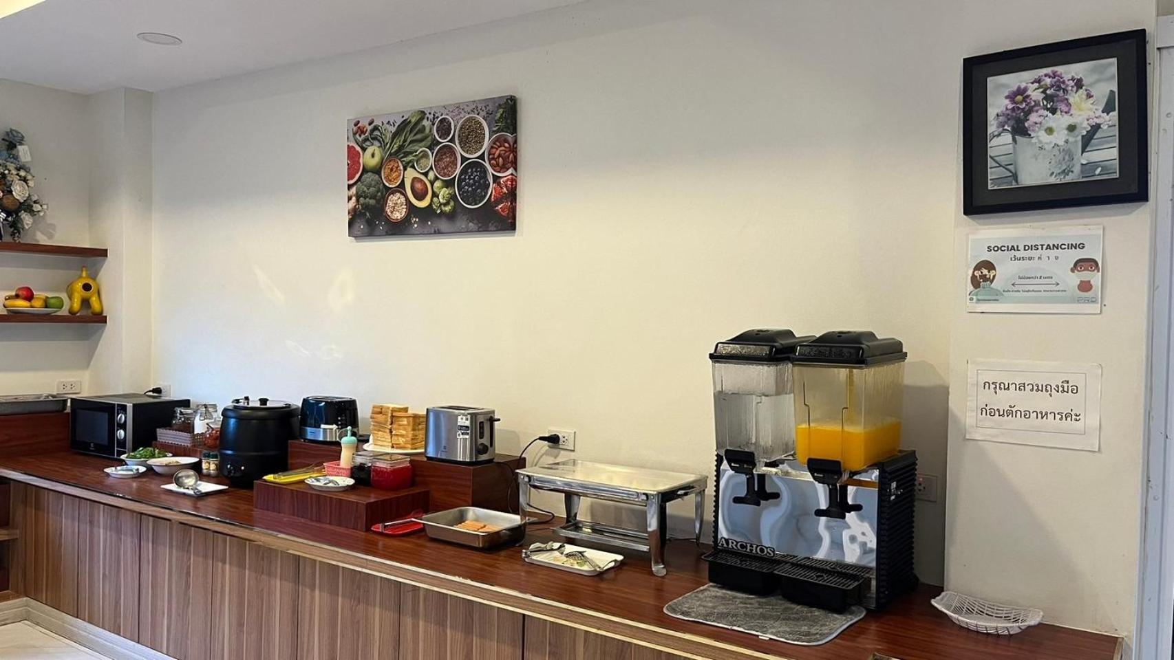 The Charlotte Smart Hotel Lop Buri 外观 照片