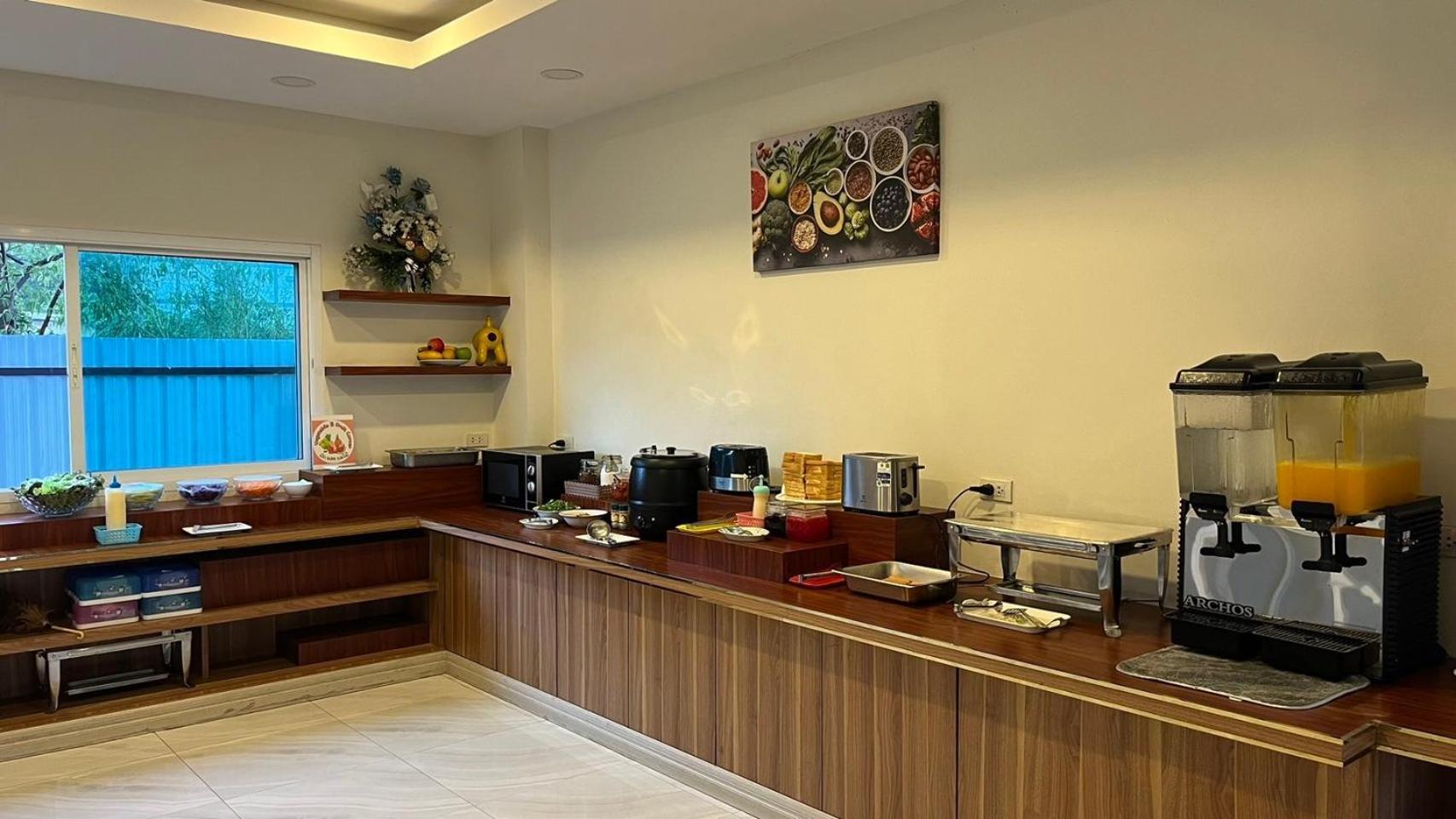The Charlotte Smart Hotel Lop Buri 外观 照片